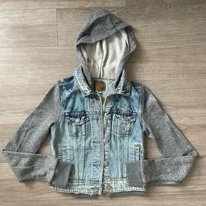 American Eagle Jean Jacket with Sweater Style